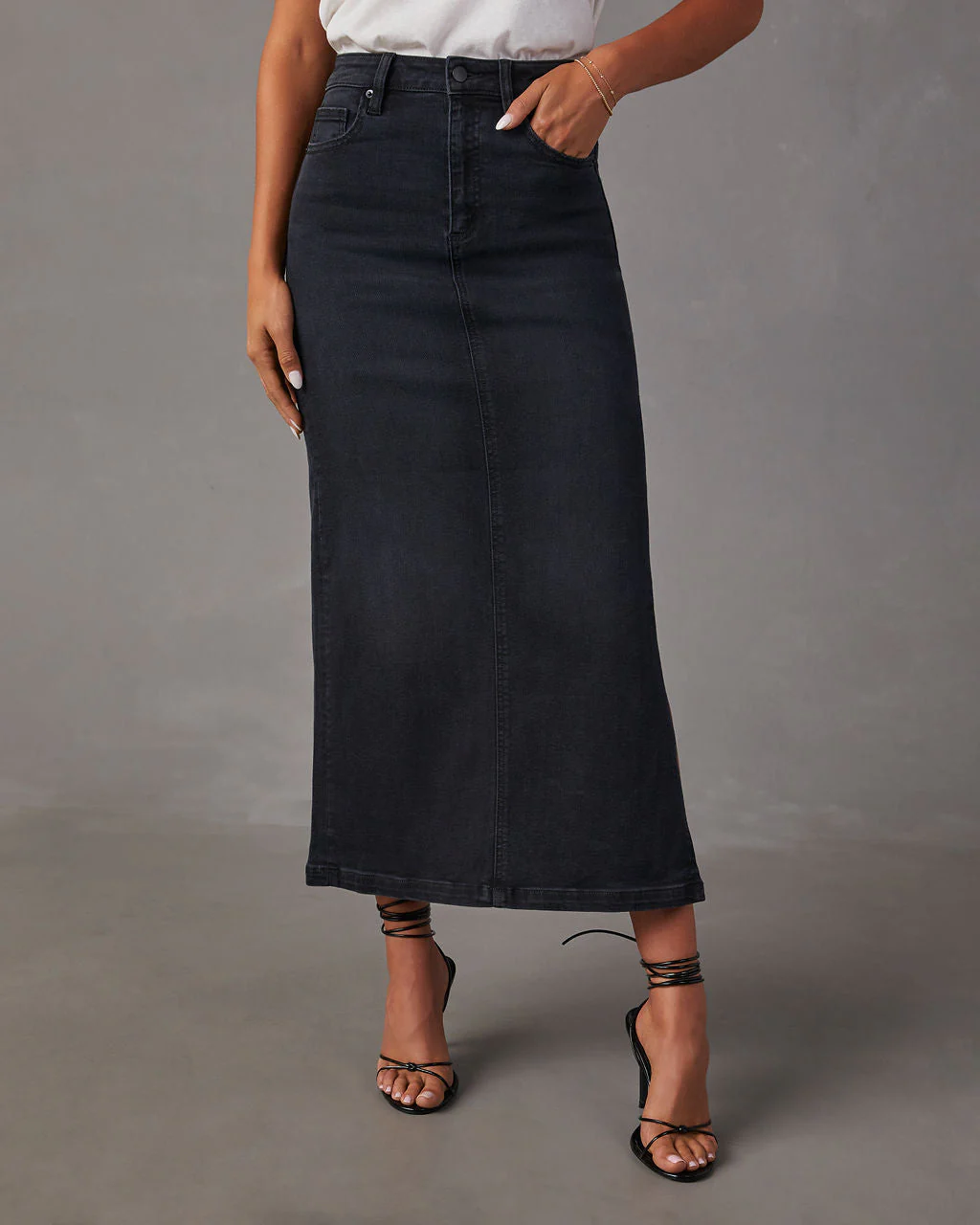 Chic Side Slit Denim Midi Skirt - Image 2