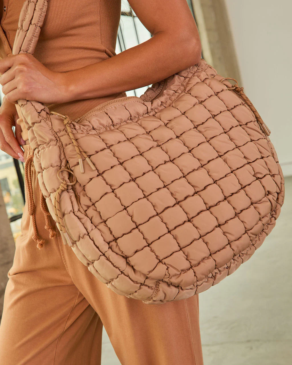 Errand Era Quilted Shoulder Bag - Image 9