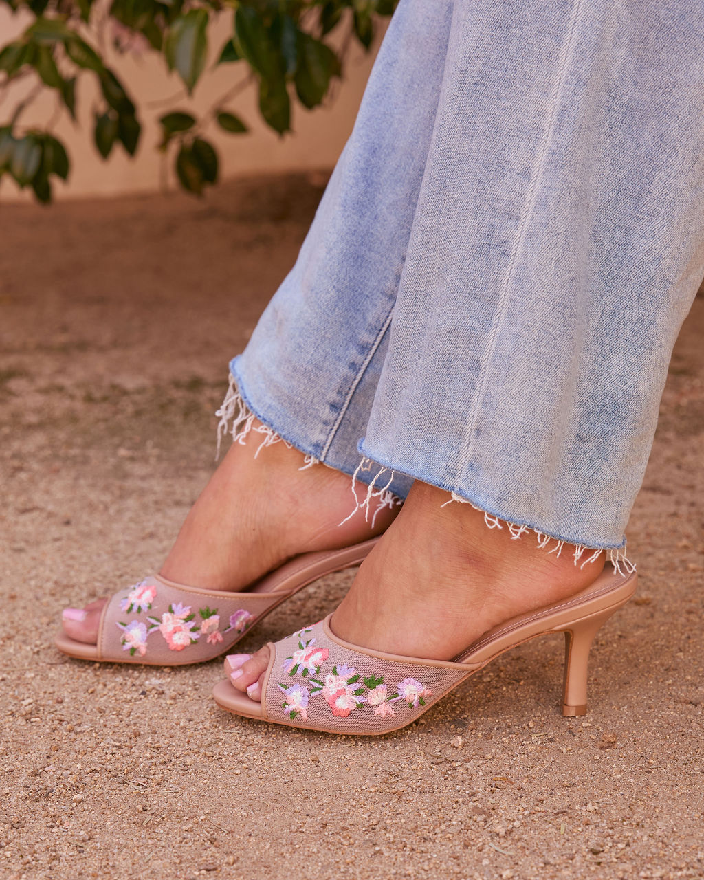 Evelora Floral Mesh Heel Mules - Image 6