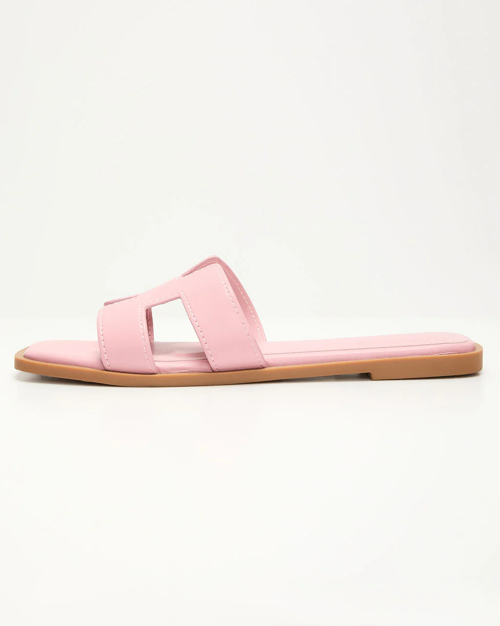 Gordy Flat Sandal - Image 20