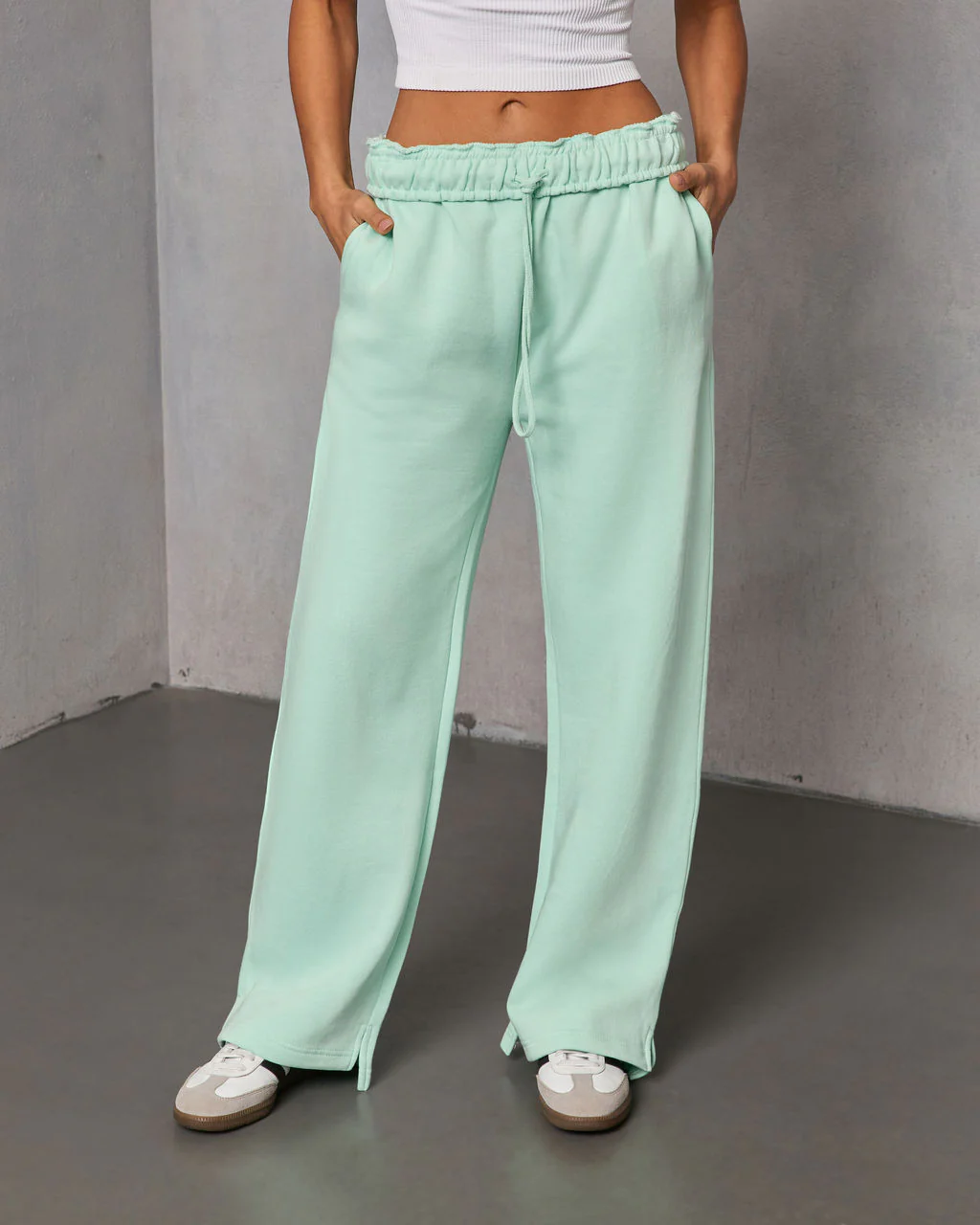 Montauk Social Club Fleece Drawstring Sweatpants - Image 17