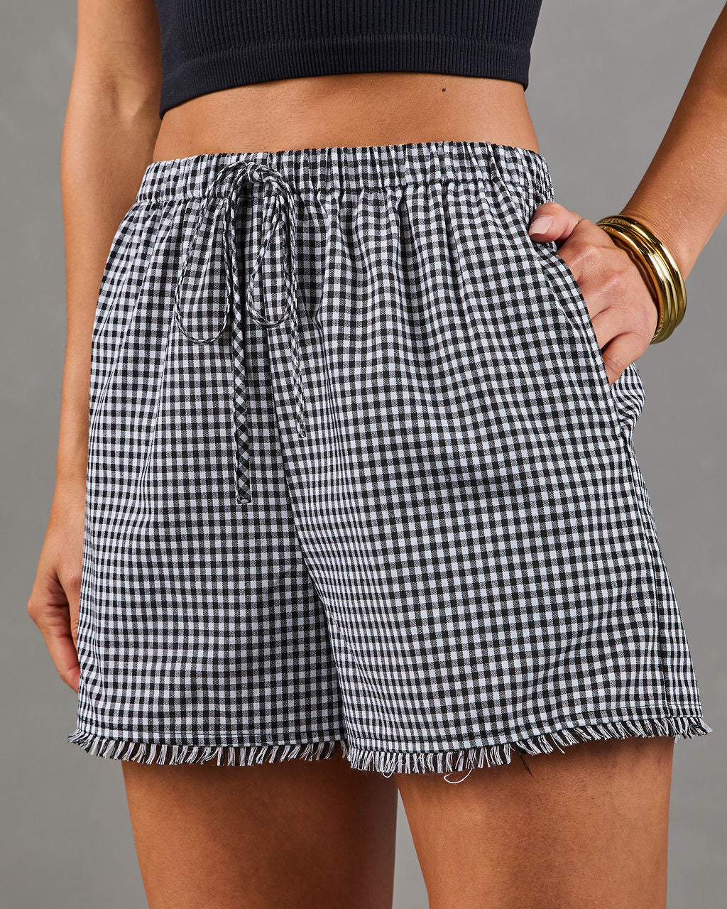 Minimal Romance Linen Blend Drawstring Gingham Shorts - Image 3
