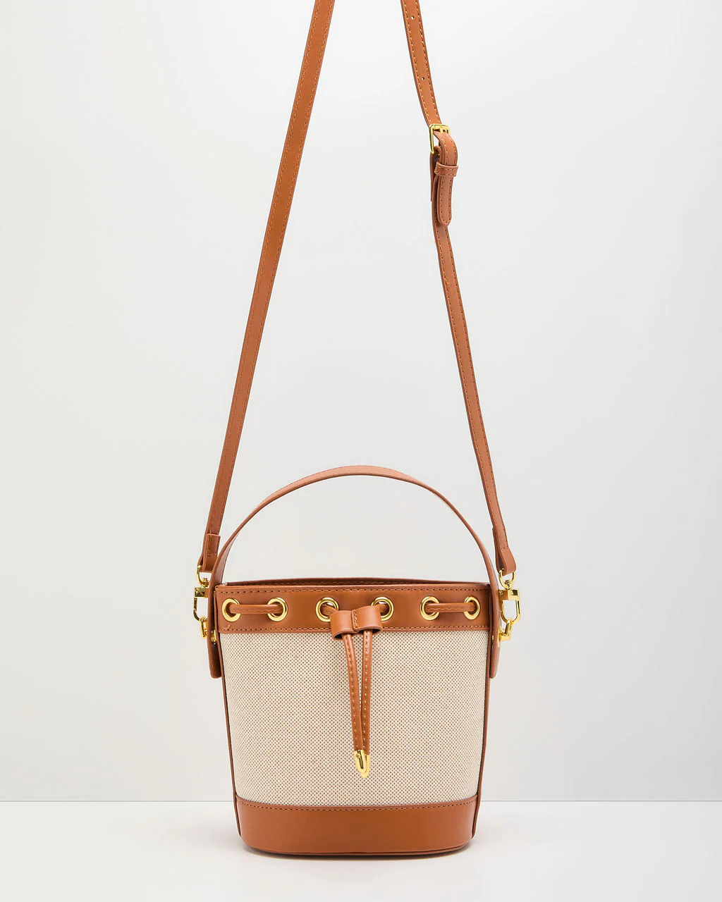 Shoreline Stroll Canvas Vegan Leather Bucket Bag - Image 3